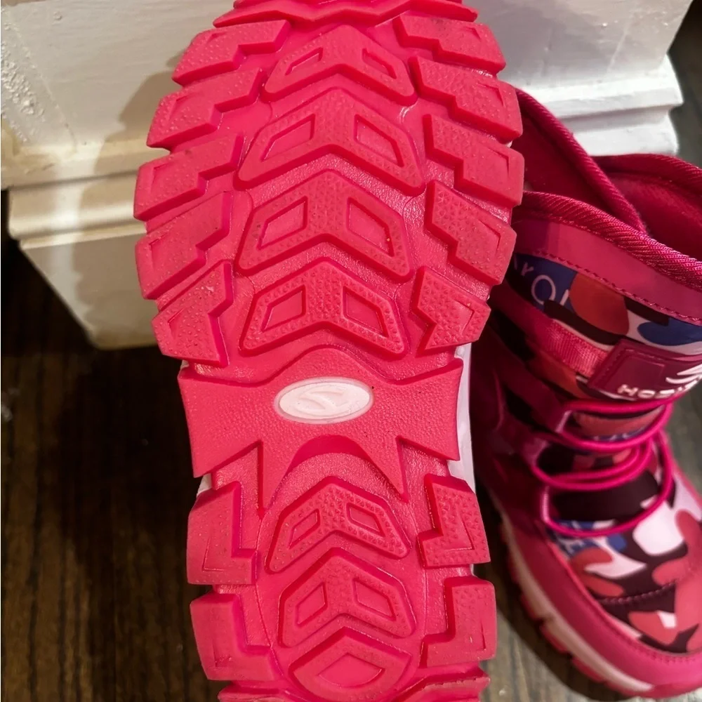 Pink Camo GUBARUN Hobibear Snow Boots size 2